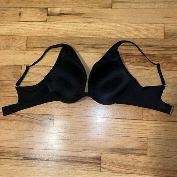 NWOT padded bikini top - black - Picture 9 of 10